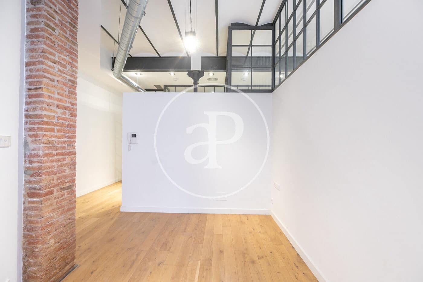 3 slaapkamer Appartement te koop in Barcelona stad - € 845.000 (Ref: 8435792)