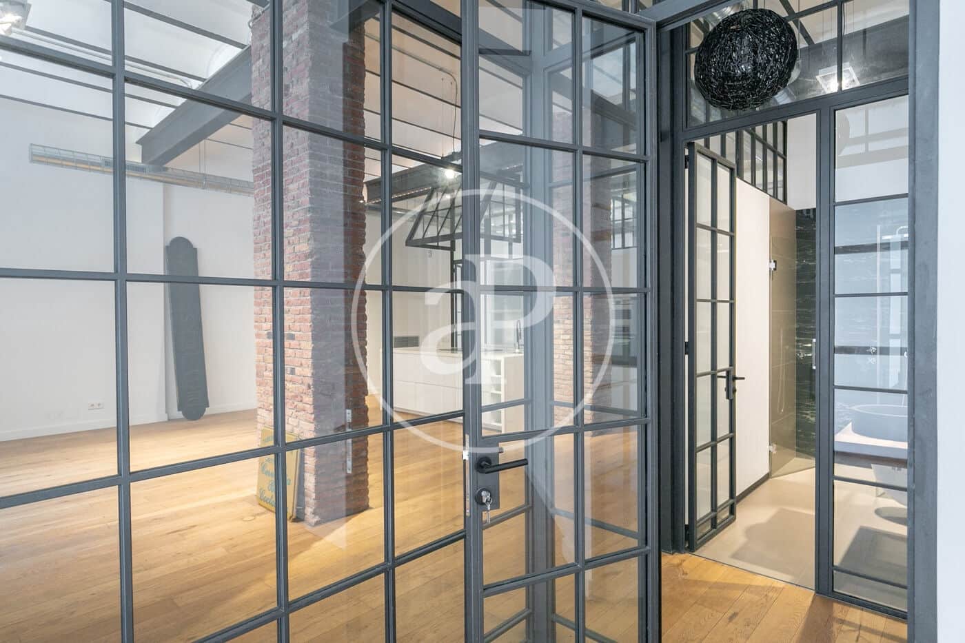 3 slaapkamer Appartement te koop in Barcelona stad - € 845.000 (Ref: 8435792)