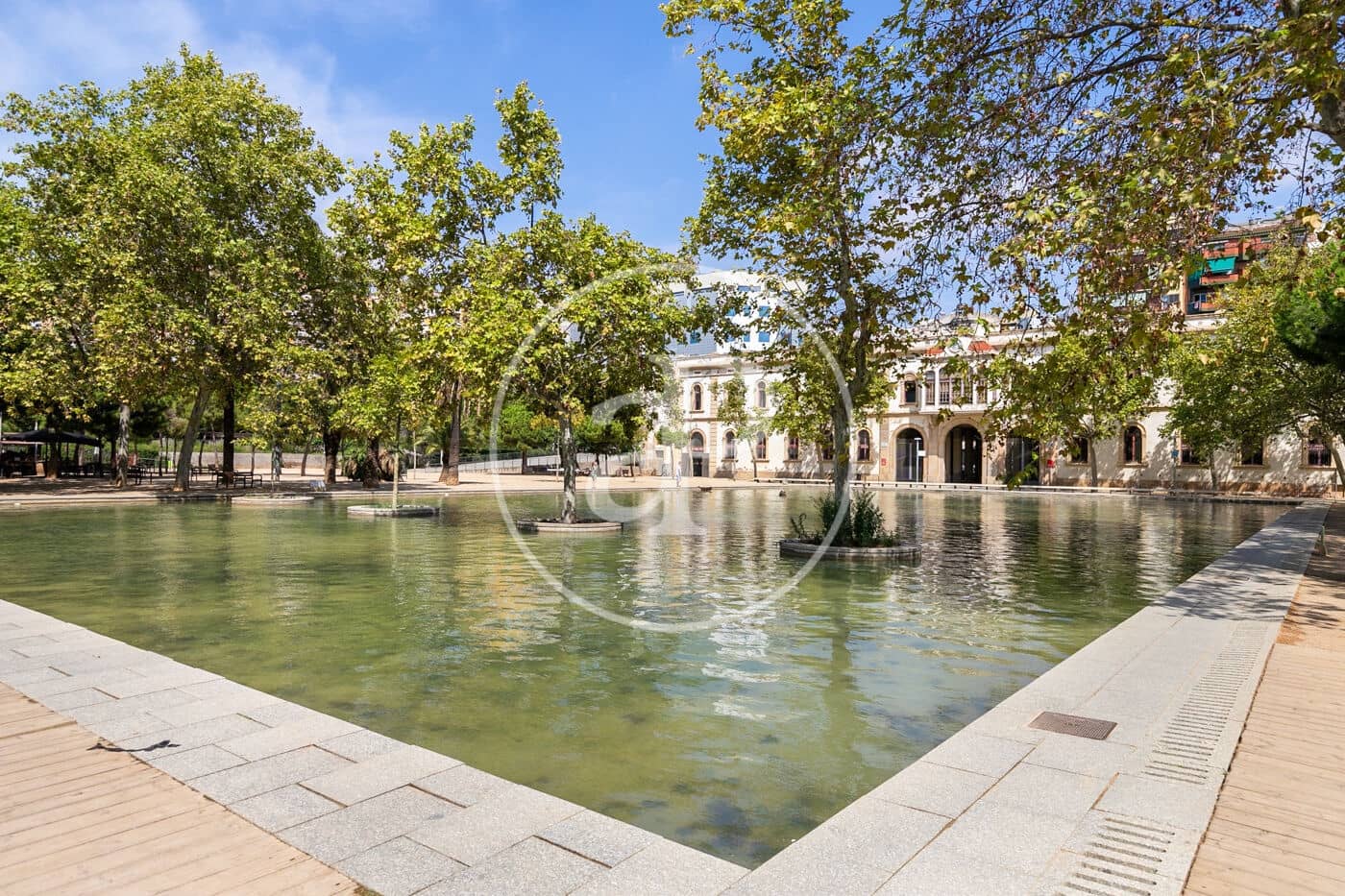 3 soveværelse Villa til salg i Barcelona by - € 795.000 (Ref: 8472808)