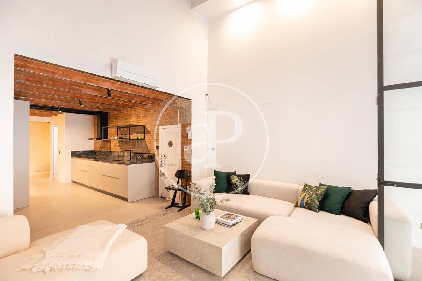 3 bedroom Apartment for sale in Barcelona city - € 795,000 (Ref: 8472808)
