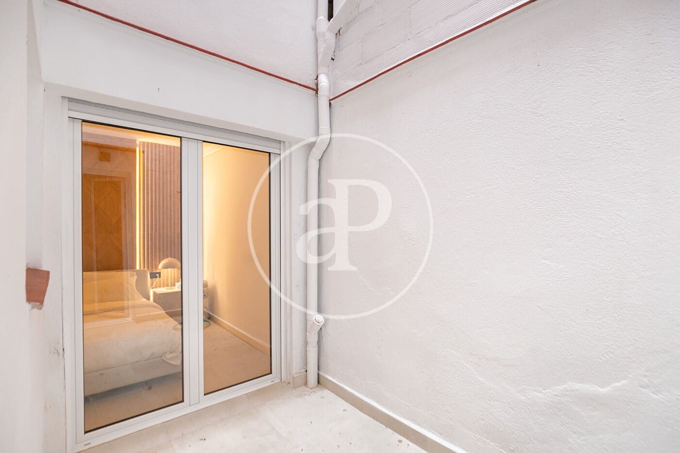 3 bedroom Apartment for sale in Barcelona city - € 795,000 (Ref: 8472808)