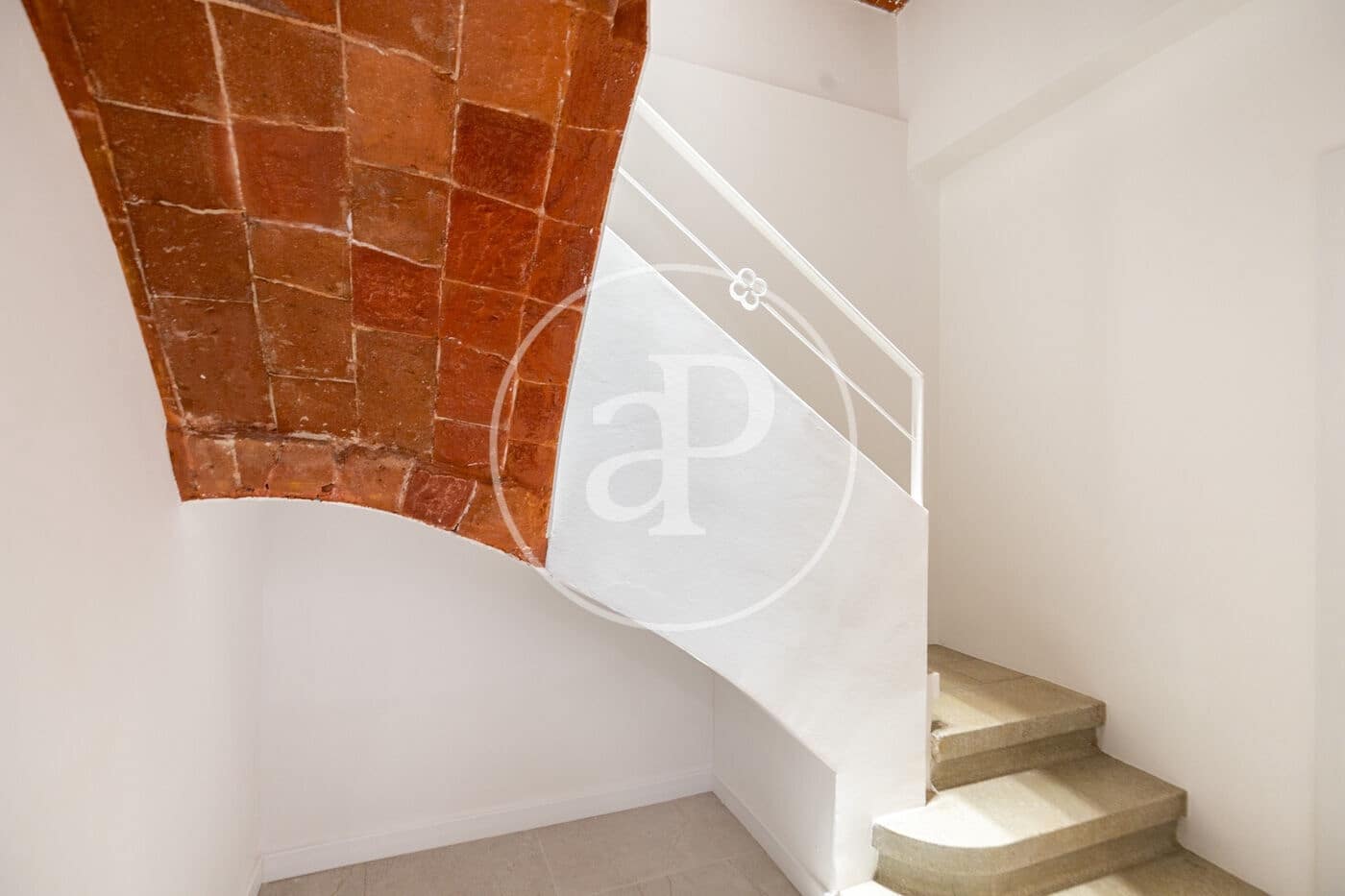 3 bedroom Apartment for sale in Barcelona city - € 795,000 (Ref: 8472808)