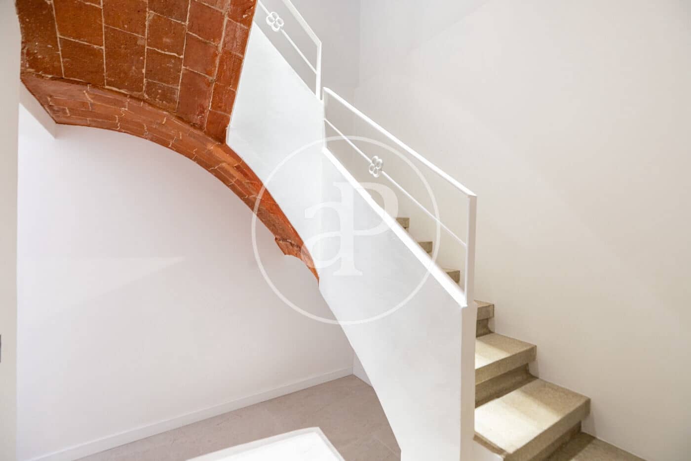 3 bedroom Apartment for sale in Barcelona city - € 795,000 (Ref: 8472808)