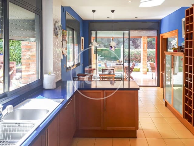 6 chambre Villa/Maison à vendre à Teià avec piscine - 2 450 000 € (Ref: 8490315)