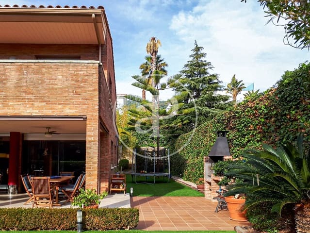 6 chambre Villa/Maison à vendre à Teià avec piscine - 2 450 000 € (Ref: 8490315)