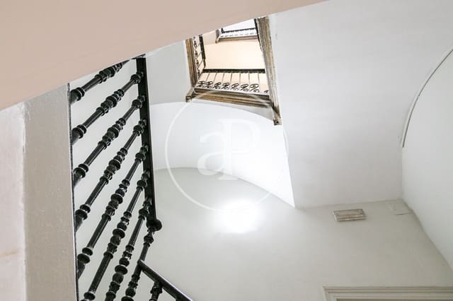 Mark till salu i El Barri Gòtic, Barcelona stad - 3 950 000 € (Ref: 8518664)