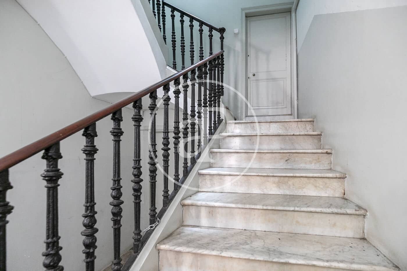 Grunde uden byggetilladelser til salg i Barcelona by - € 3.950.000 (Ref: 8518664)