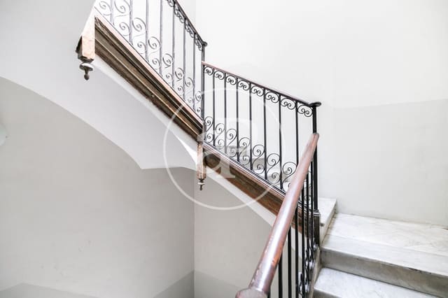 Mark till salu i El Barri Gòtic, Barcelona stad - 3 950 000 € (Ref: 8518664)