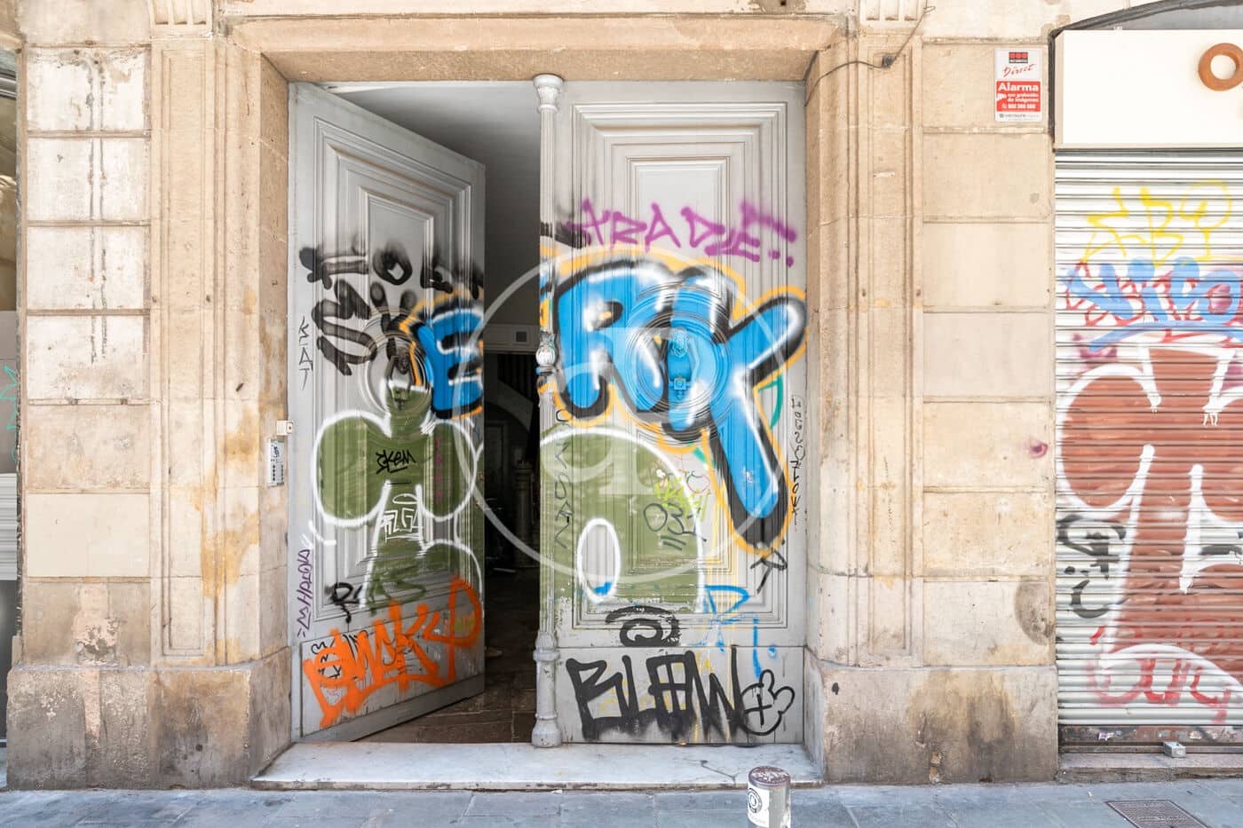 Grunde uden byggetilladelser til salg i Barcelona by - € 3.950.000 (Ref: 8518664)