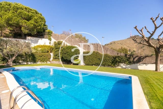 5 bedroom Villa for sale in Esplugues de Llobregat with pool - € 2,250,000 (Ref: 8536974)