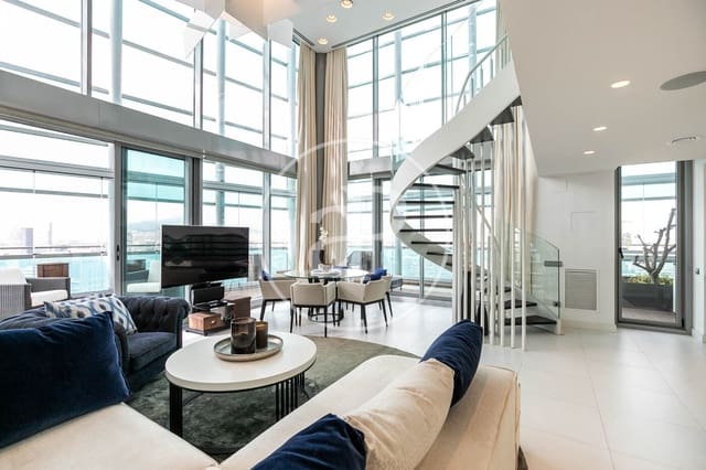 2 soveværelse Lejlighed til salg i Diagonal Mar i El Front Marítim del Poblenou, Barcelona by med swimmingpool - € 1.999.000 (Ref: 8583395)