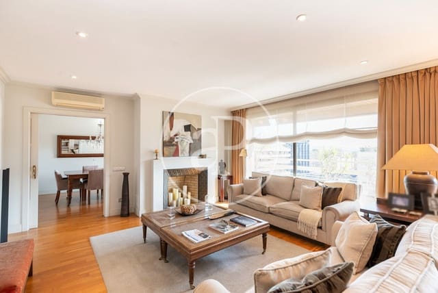 4 soveværelse Lejlighed til salg i Pedralbes, Barcelona by med swimmingpool - € 2.400.000 (Ref: 8633934)