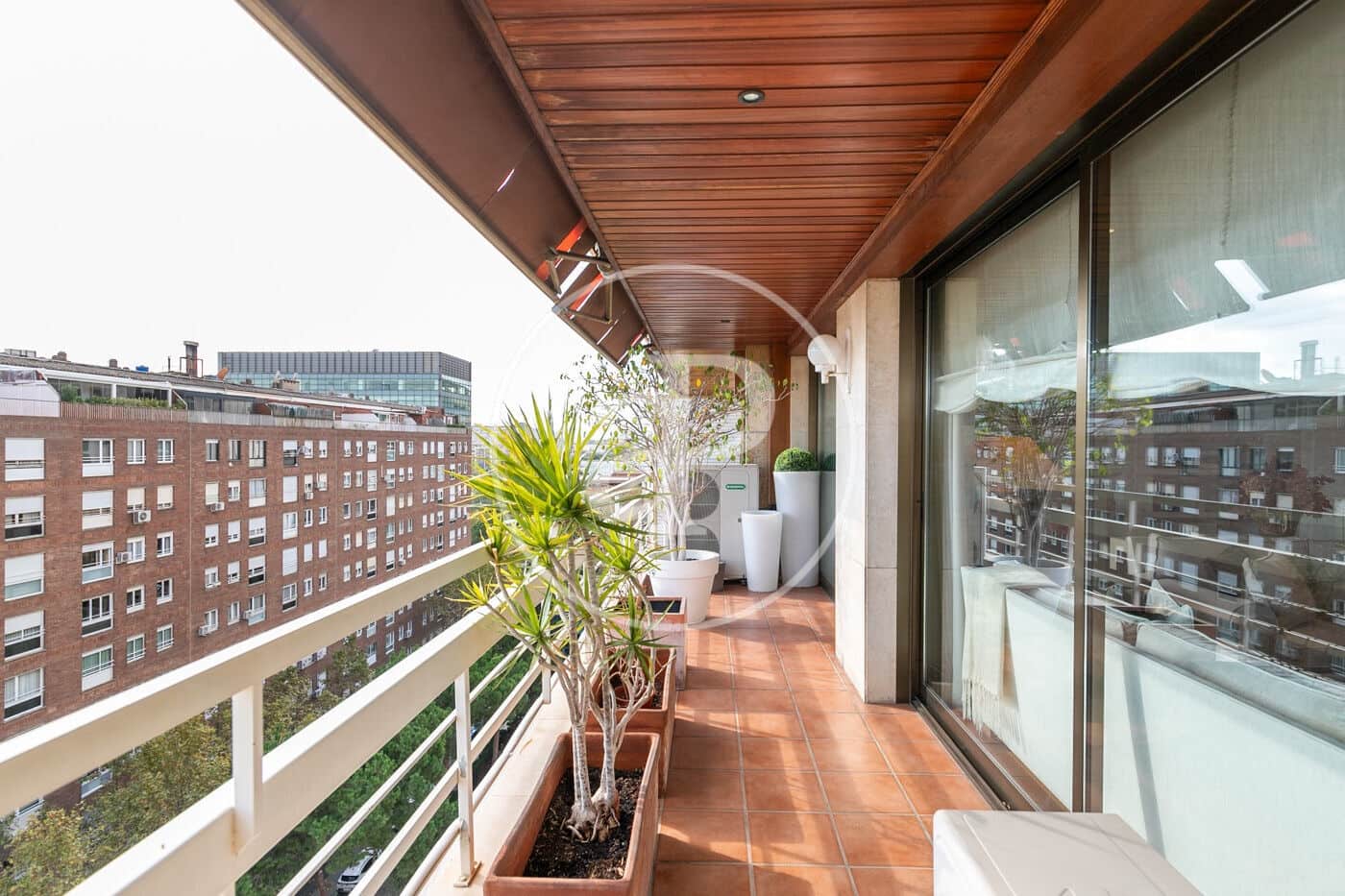 4 soveværelse Lejlighed til salg i Barcelona by med swimmingpool - € 2.400.000 (Ref: 8633934)