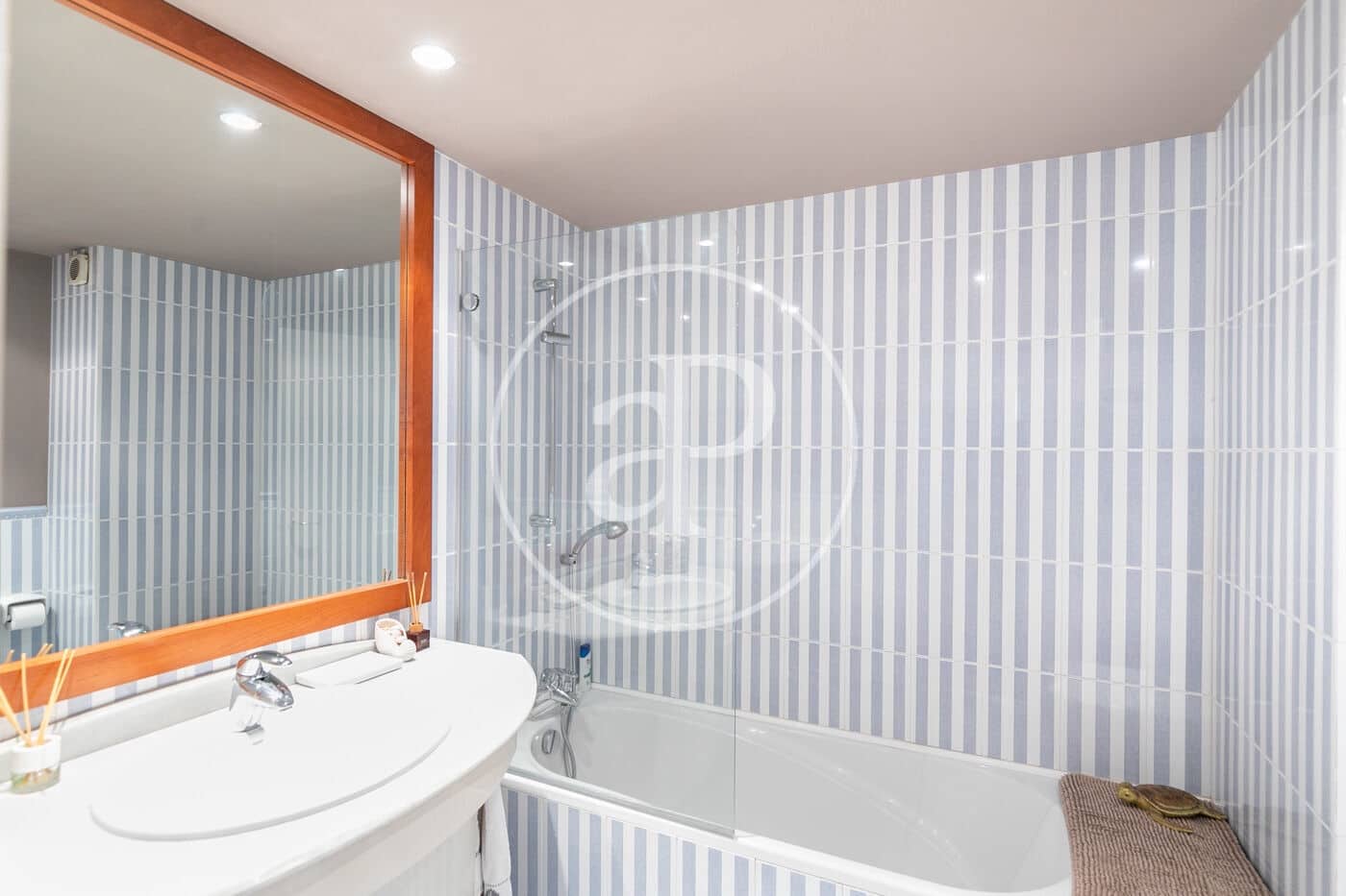 4 soveværelse Lejlighed til salg i Barcelona by med swimmingpool - € 2.400.000 (Ref: 8633934)