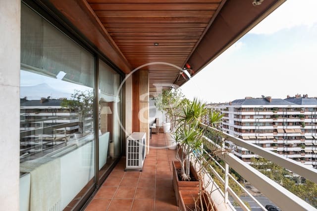 4 soveværelse Lejlighed til salg i Pedralbes, Barcelona by med swimmingpool - € 2.400.000 (Ref: 8633934)
