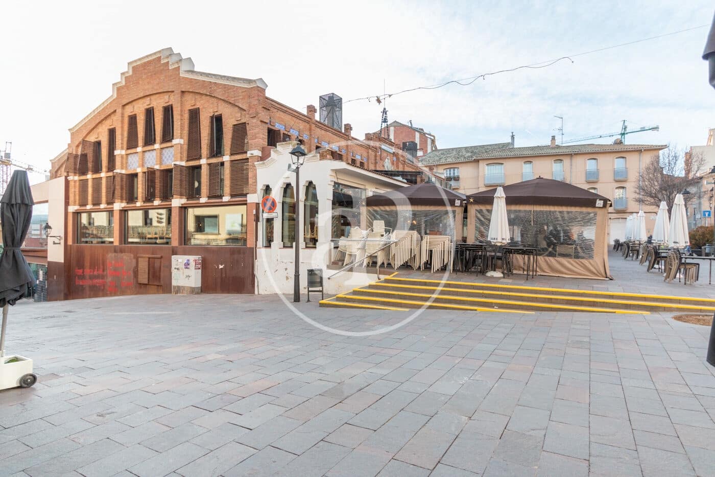 Mark till salu i Les Planes - 250 000 € (Ref: 8653404)