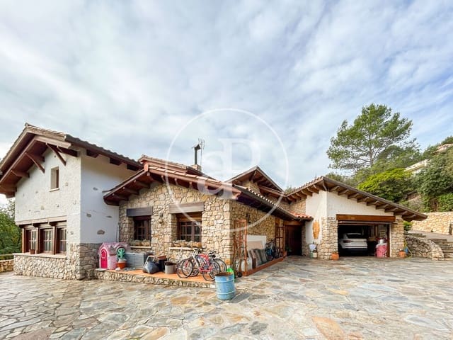 5 soverom Villa til salgs i Matadepera - € 750 000 (Ref: 8671301)