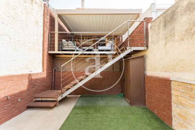 3 makuuhuone Huoneisto myytävänä paikassa Sabadell mukana uima-altaan - 580 000 € (Ref: 8687163)