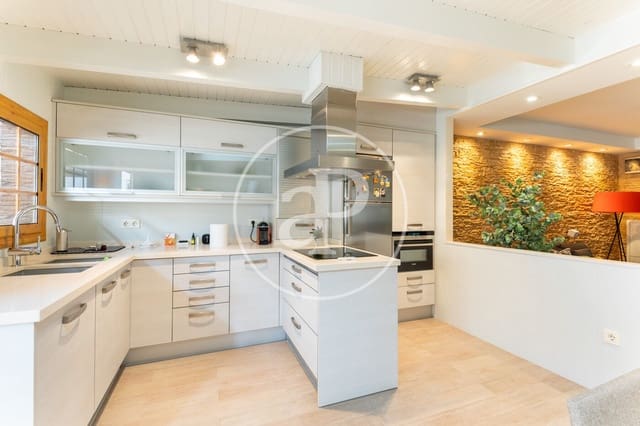 3 makuuhuone Huoneisto myytävänä paikassa Sabadell mukana uima-altaan - 580 000 € (Ref: 8687163)