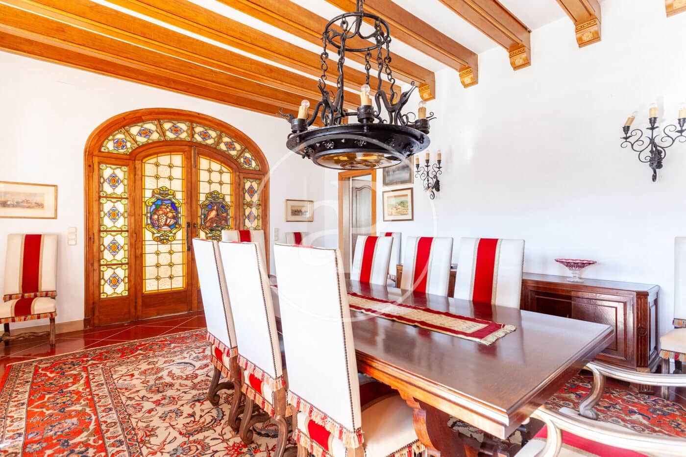 6 soveværelse Villa til salg i Orrius med swimmingpool - € 1.300.000 (Ref: 8687164)