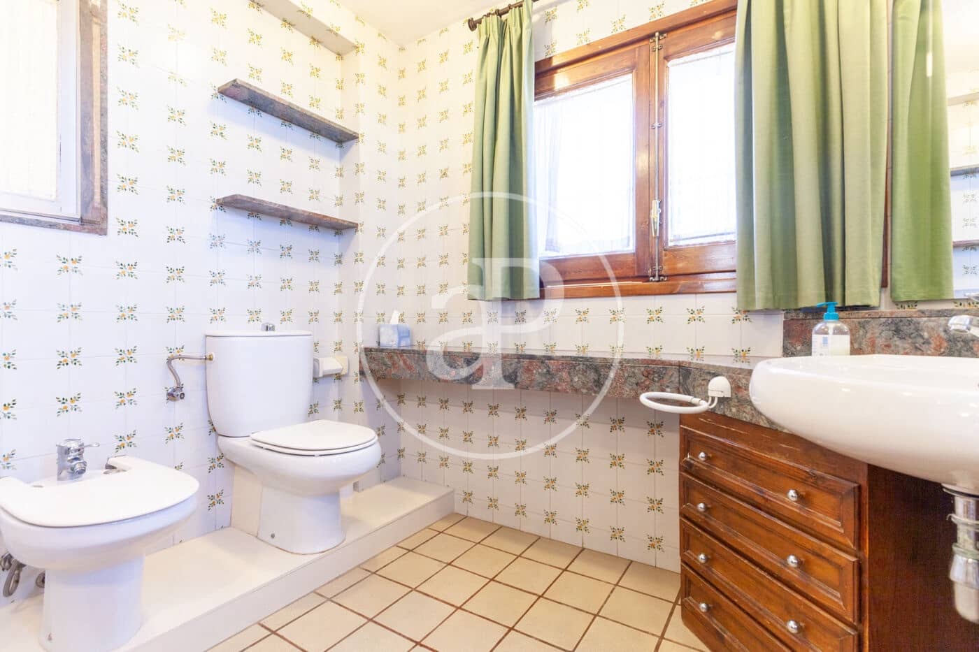 6 soveværelse Villa til salg i Orrius med swimmingpool - € 1.300.000 (Ref: 8687164)