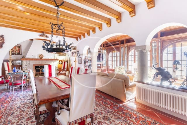 6 soverom Villa til salgs i Orrius med svømmebasseng - € 1 300 000 (Ref: 8687164)