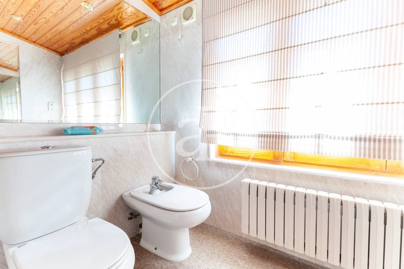 6 soveværelse Villa til salg i Orrius med swimmingpool - € 1.300.000 (Ref: 8687164)