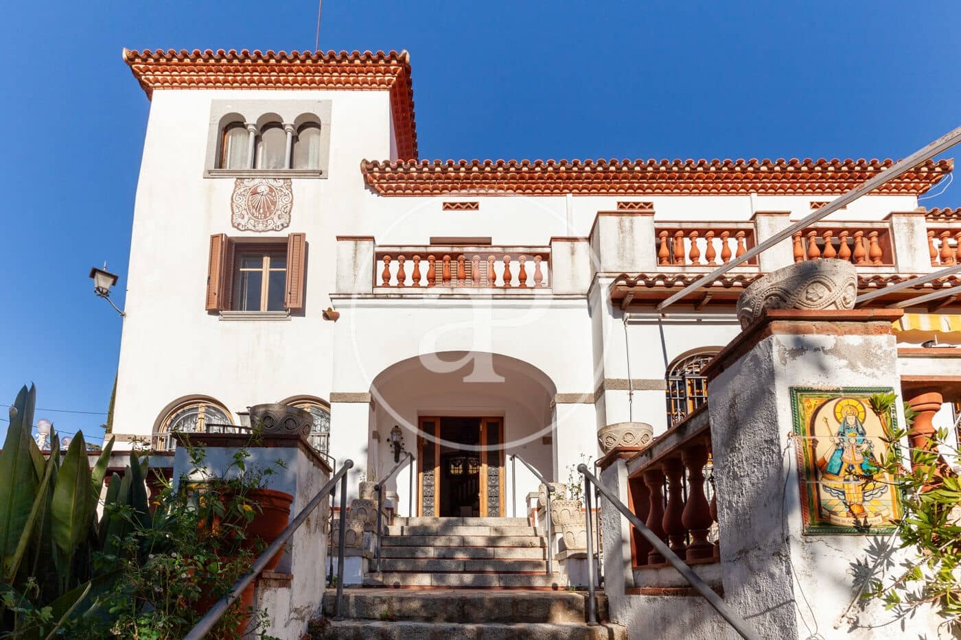 6 soveværelse Villa til salg i Orrius med swimmingpool - € 1.300.000 (Ref: 8687164)