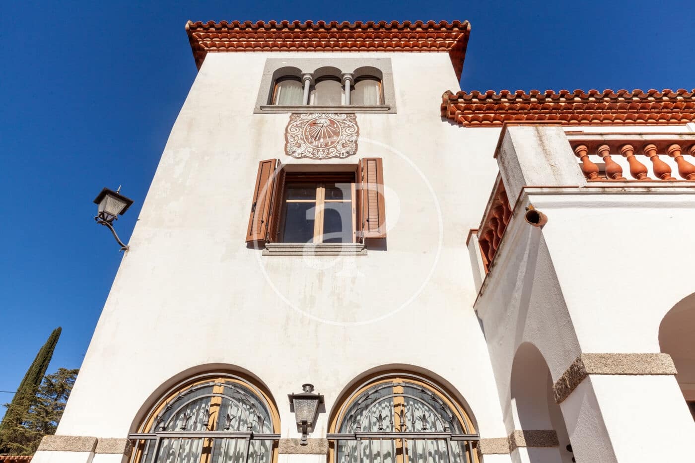 6 soveværelse Villa til salg i Orrius med swimmingpool - € 1.300.000 (Ref: 8687164)