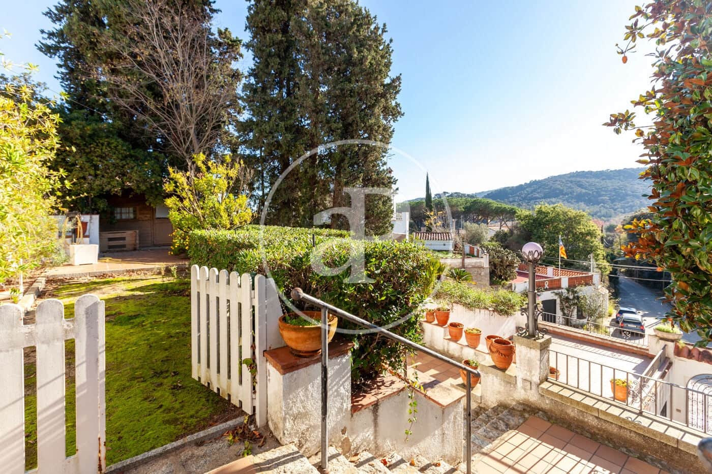 6 soveværelse Villa til salg i Orrius med swimmingpool - € 1.300.000 (Ref: 8687164)