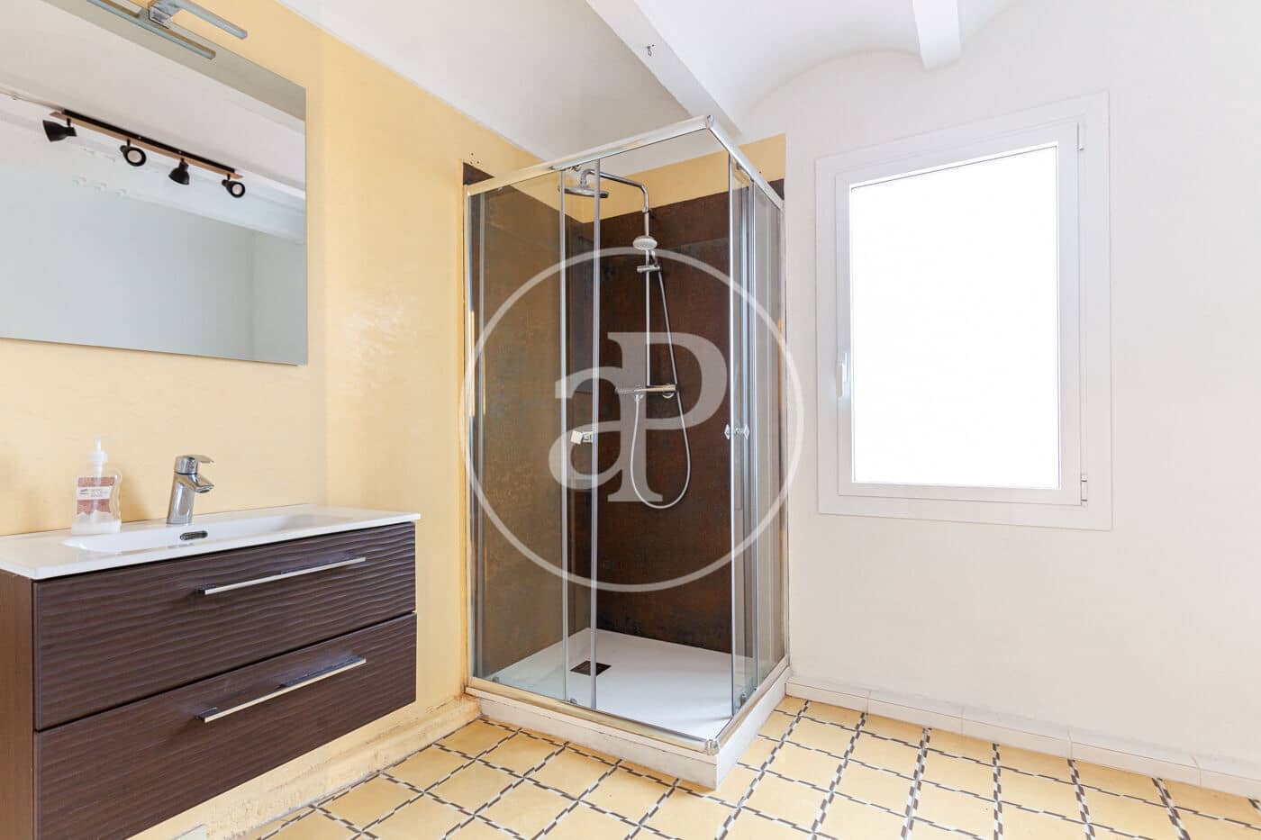 6 slaapkamer Villa te koop in Canet de Mar - € 690.000 (Ref: 8697438)