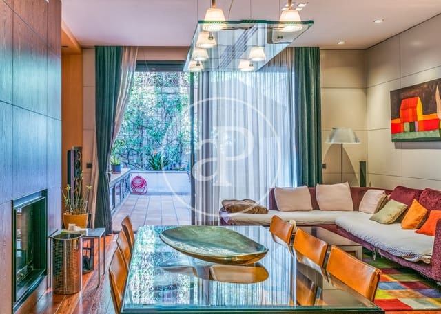 5 soverom Villa til salgs i Sant Andreu de Palomar, Barcelona by med svømmebasseng - € 3 700 000 (Ref: 8708253)