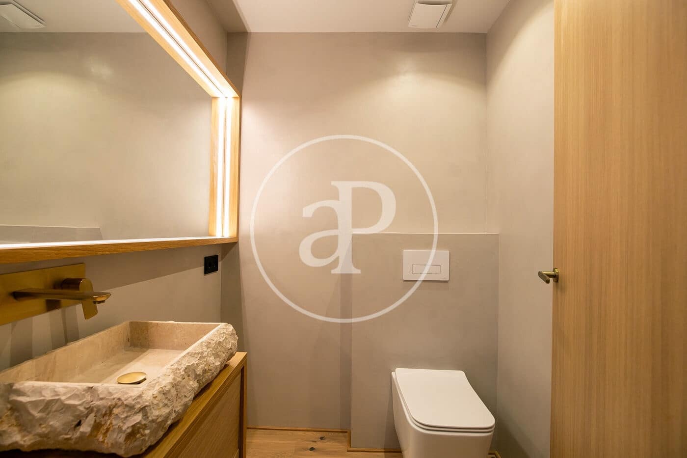 3 soveværelse Lejlighed til salg i Barcelona by - € 925.000 (Ref: 8719079)