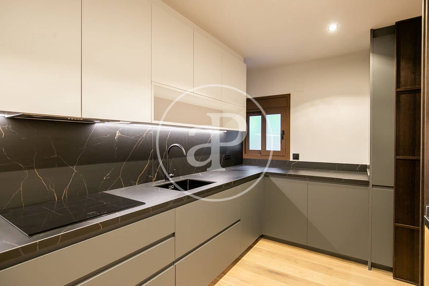 3 soveværelse Lejlighed til salg i Barcelona by - € 925.000 (Ref: 8719079)