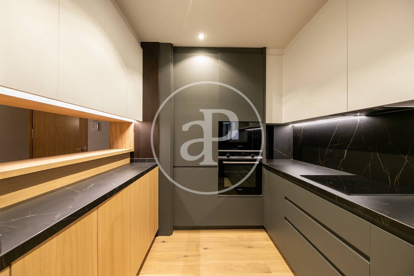 3 soveværelse Lejlighed til salg i Barcelona by - € 925.000 (Ref: 8719079)