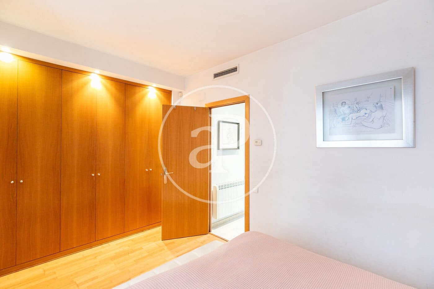 3 soveværelse Villa til salg i Barcelona by - € 900.000 (Ref: 8719085)