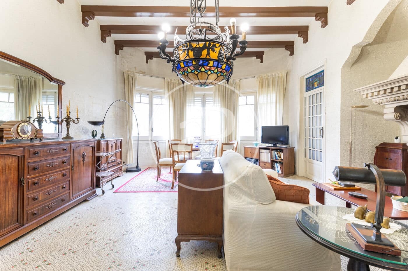 5 bedroom Villa for sale in Terrassa with pool - € 890,000 (Ref: 8719109)