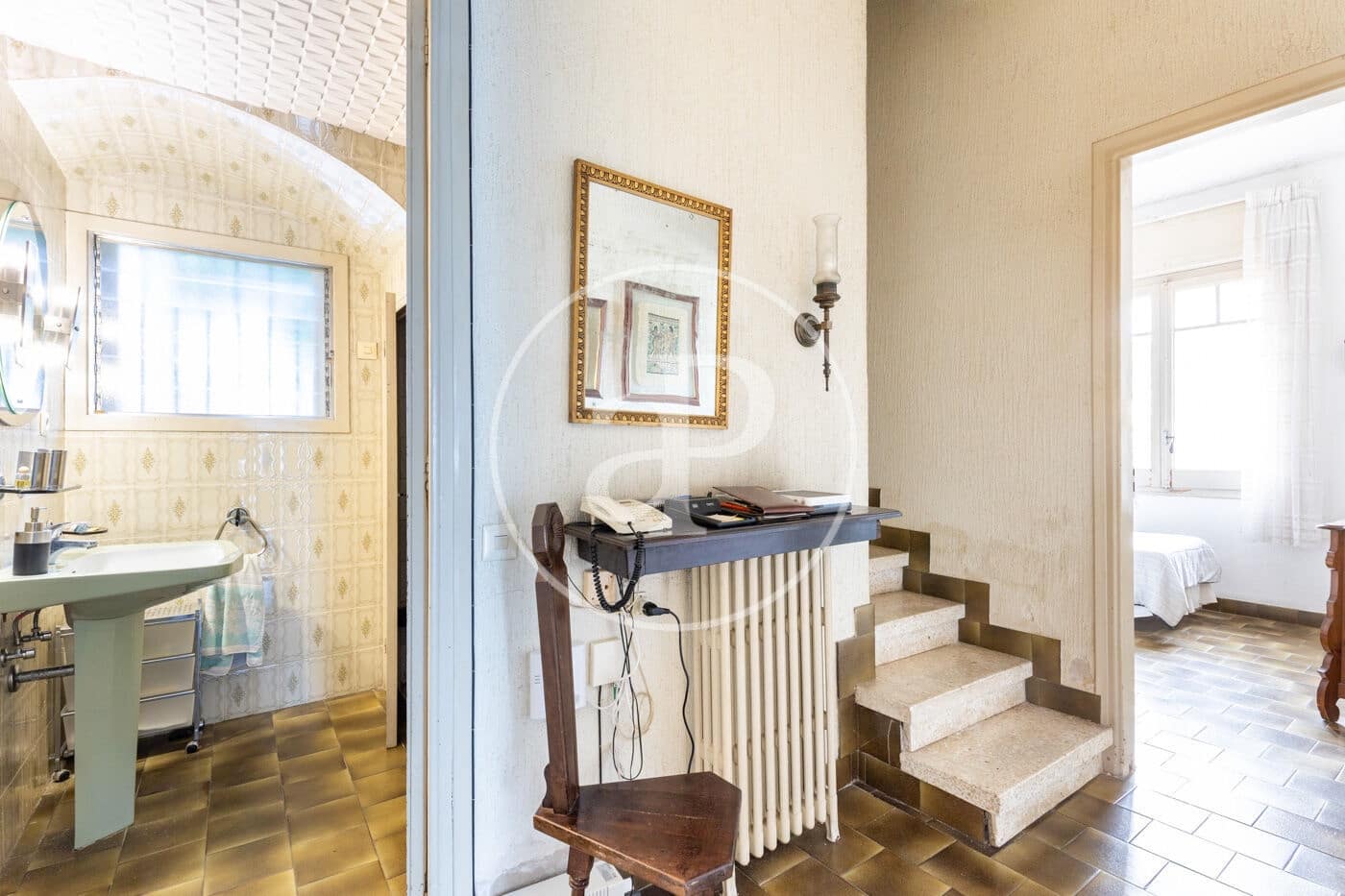 5 bedroom Villa for sale in Terrassa with pool - € 890,000 (Ref: 8719109)