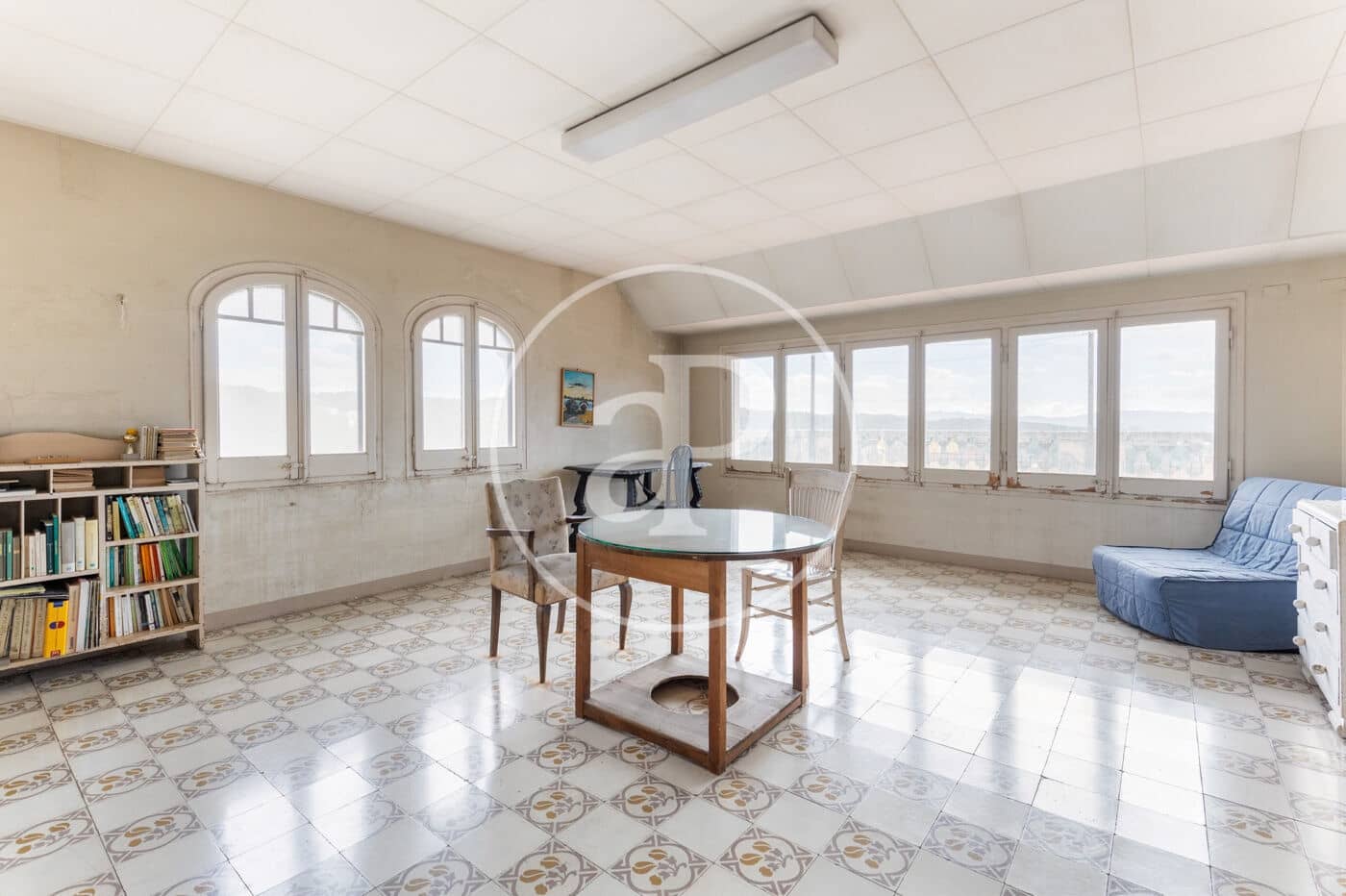 5 bedroom Villa for sale in Terrassa with pool - € 890,000 (Ref: 8719109)