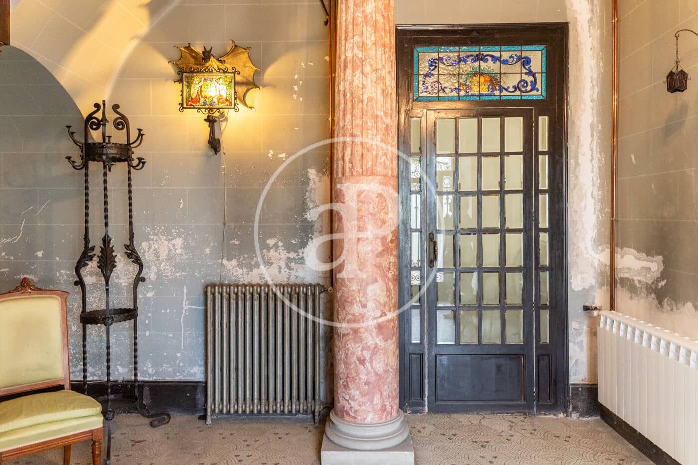 5 bedroom Villa for sale in Terrassa with pool - € 890,000 (Ref: 8719109)