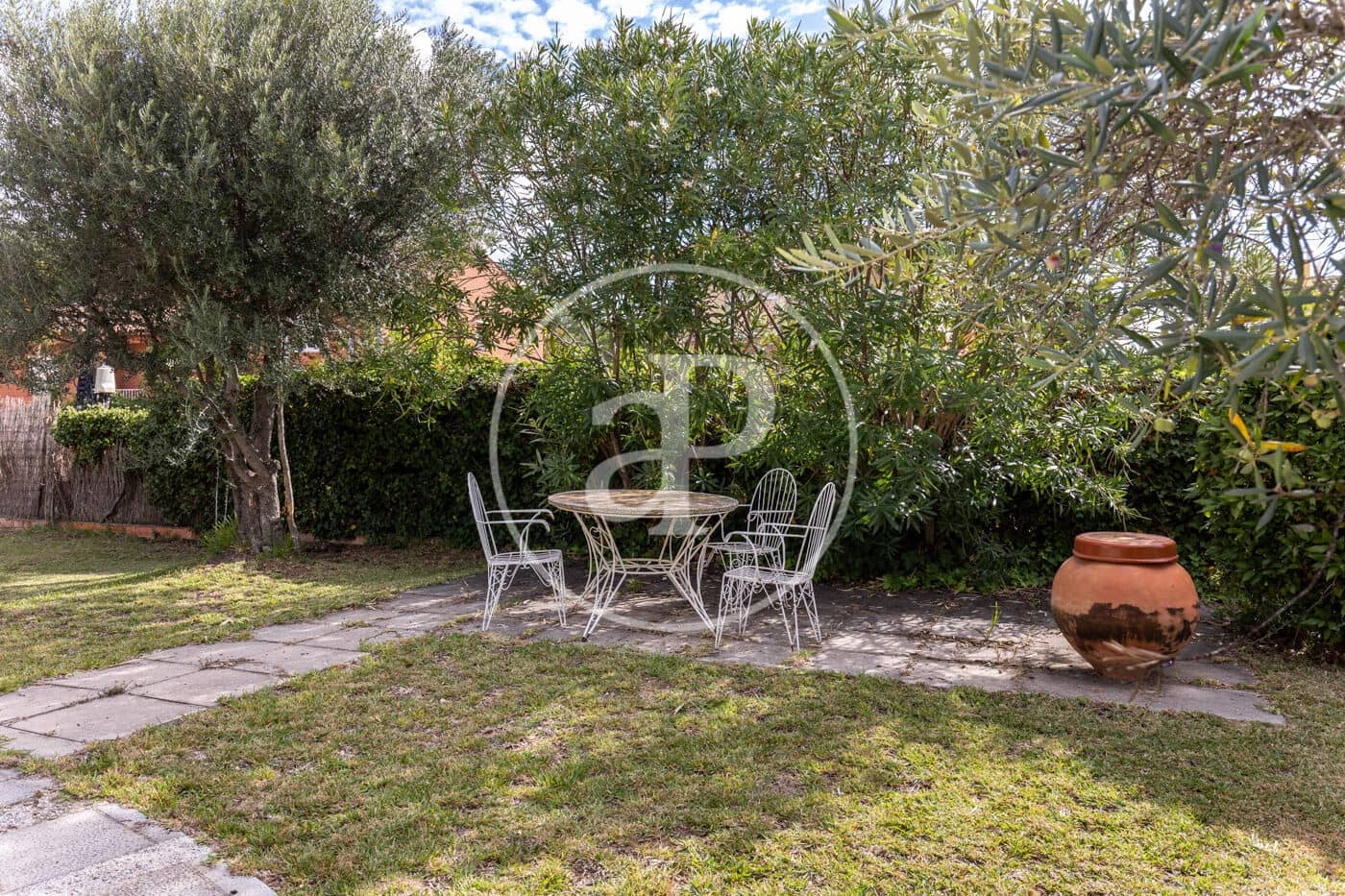 5 bedroom Villa for sale in Terrassa with pool - € 890,000 (Ref: 8719109)