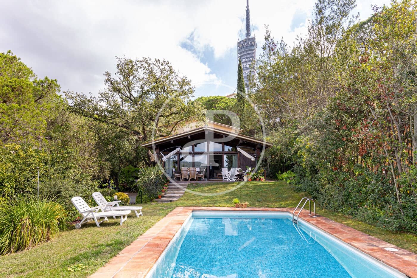 6 makuuhuone Huvila myytävänä paikassa Barcelona kaupunki mukana uima-altaan - 1 950 000 € (Ref: 8725180)