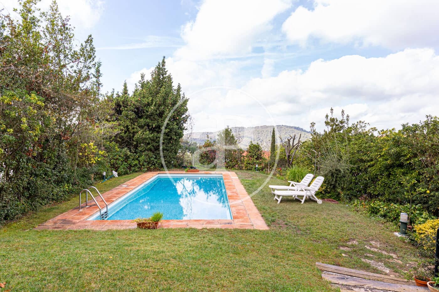 6 makuuhuone Huvila myytävänä paikassa Barcelona kaupunki mukana uima-altaan - 1 950 000 € (Ref: 8725180)