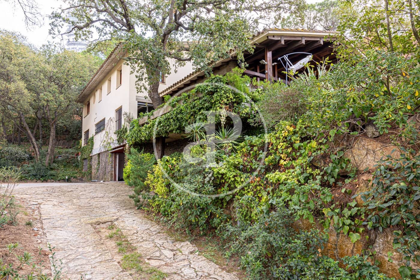 6 makuuhuone Huvila myytävänä paikassa Barcelona kaupunki mukana uima-altaan - 1 950 000 € (Ref: 8725180)