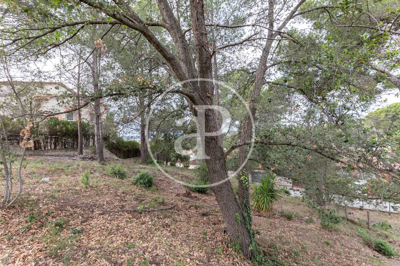 Grunde uden byggetilladelser til salg i Bellaterra - € 740.000 (Ref: 8725181)