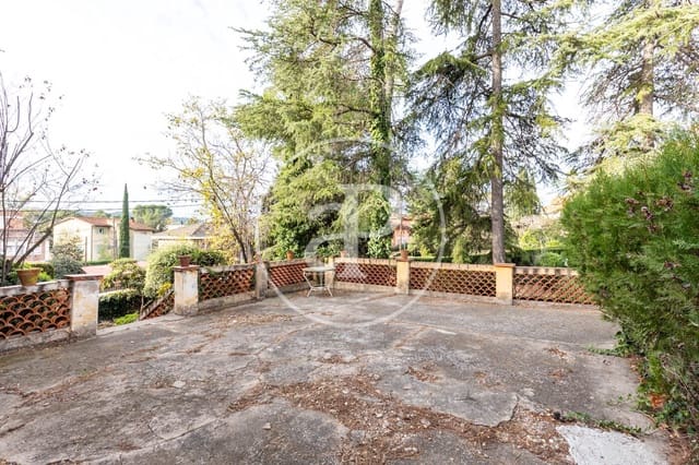 5 bedroom Villa for sale in Valldoreix, Sant Cugat del Vallès with pool - € 671,000 (Ref: 8725184)