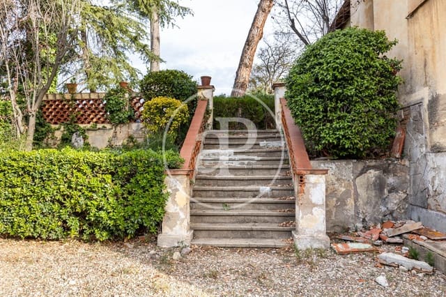 5 bedroom Villa for sale in Valldoreix, Sant Cugat del Vallès with pool - € 671,000 (Ref: 8725184)