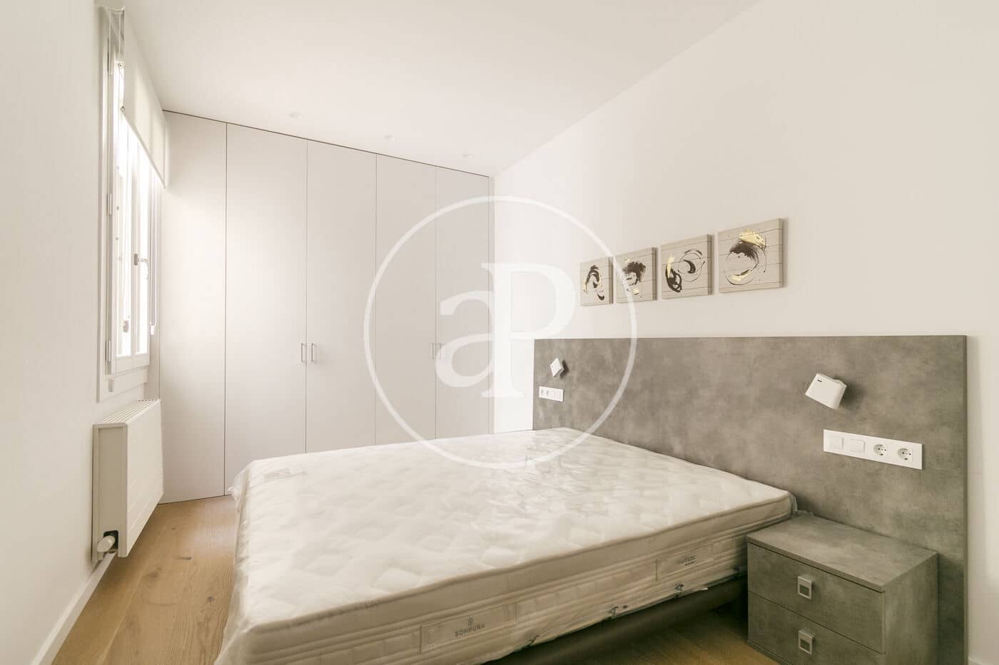 2 soveværelse Lejlighed til leje i Barcelona by - € 2.950 (Ref: 8726040)
