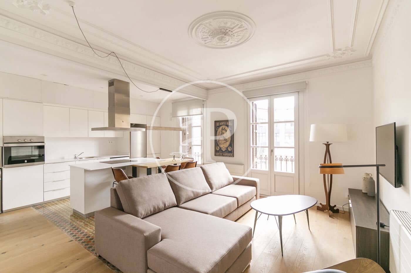 2 soveværelse Lejlighed til leje i Barcelona by - € 2.950 (Ref: 8726040)
