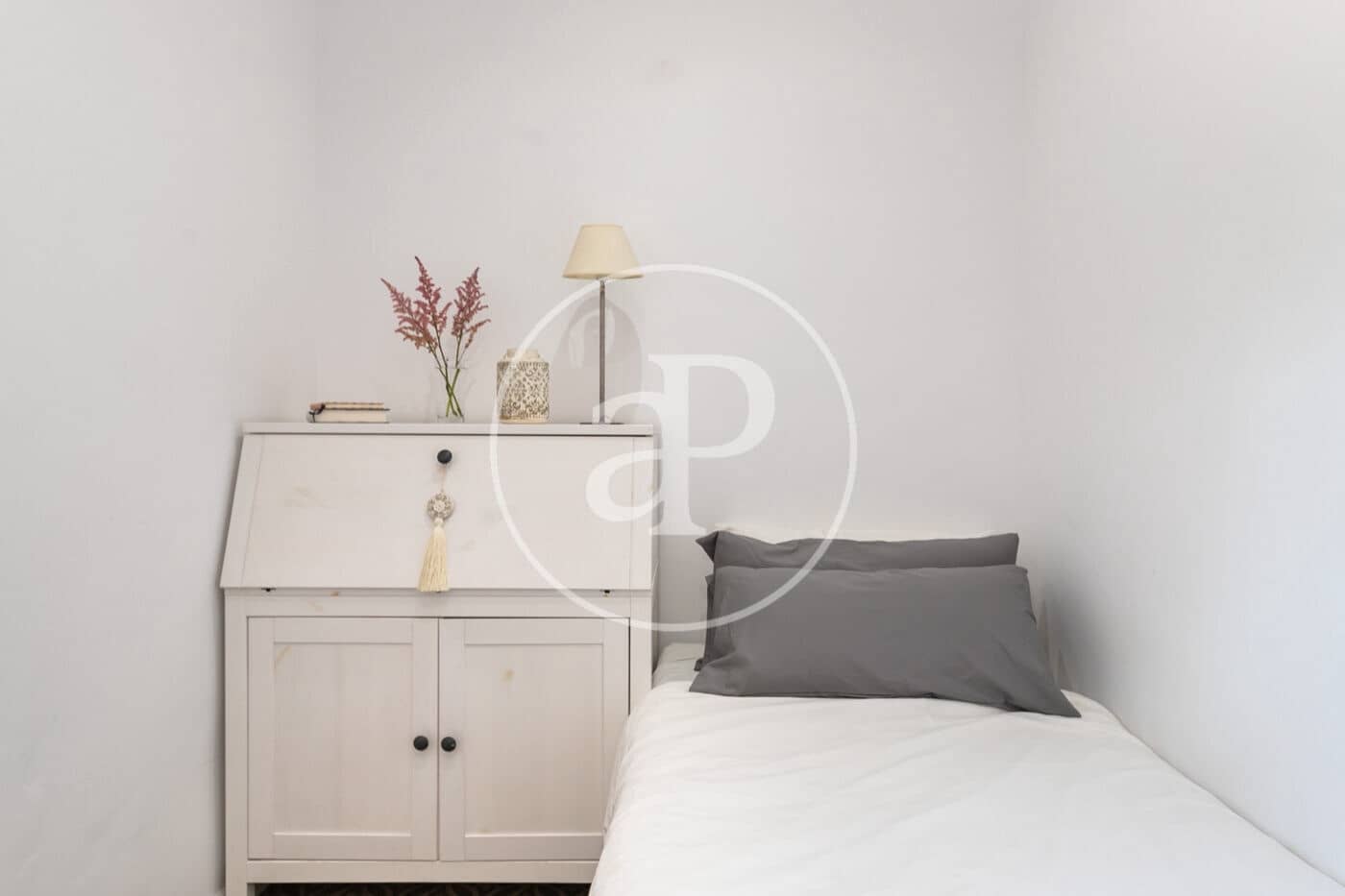 2 sovrum Lägenhet att hyra i Barcelona stad - 1 800 € (Ref: 8726042)